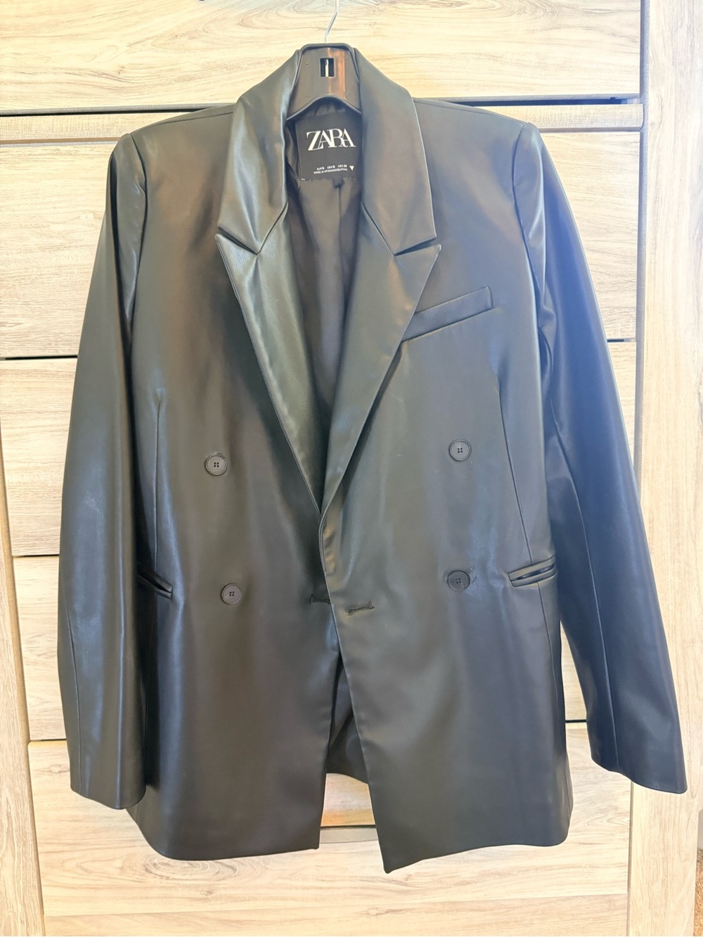 Zara Black Double-Breasted Faux Leather Blazer